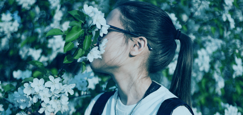 Mayim Bialik: FelNŐni-03