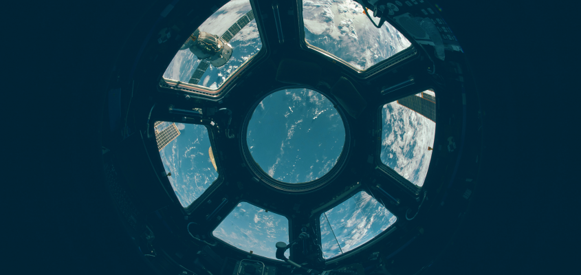 Kolozsi Laszlo Hutvágner Éva A HOLD EMLÉKEI-04