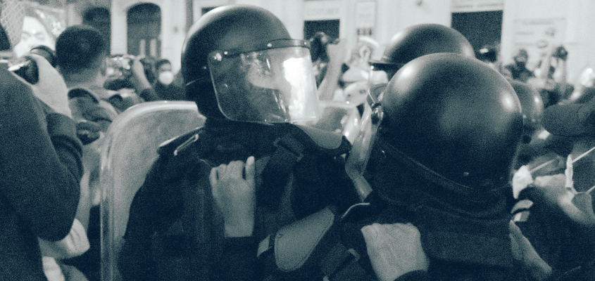 Miklya Luzsányi Mónika  Étienne könyve Kovács Gergely-01