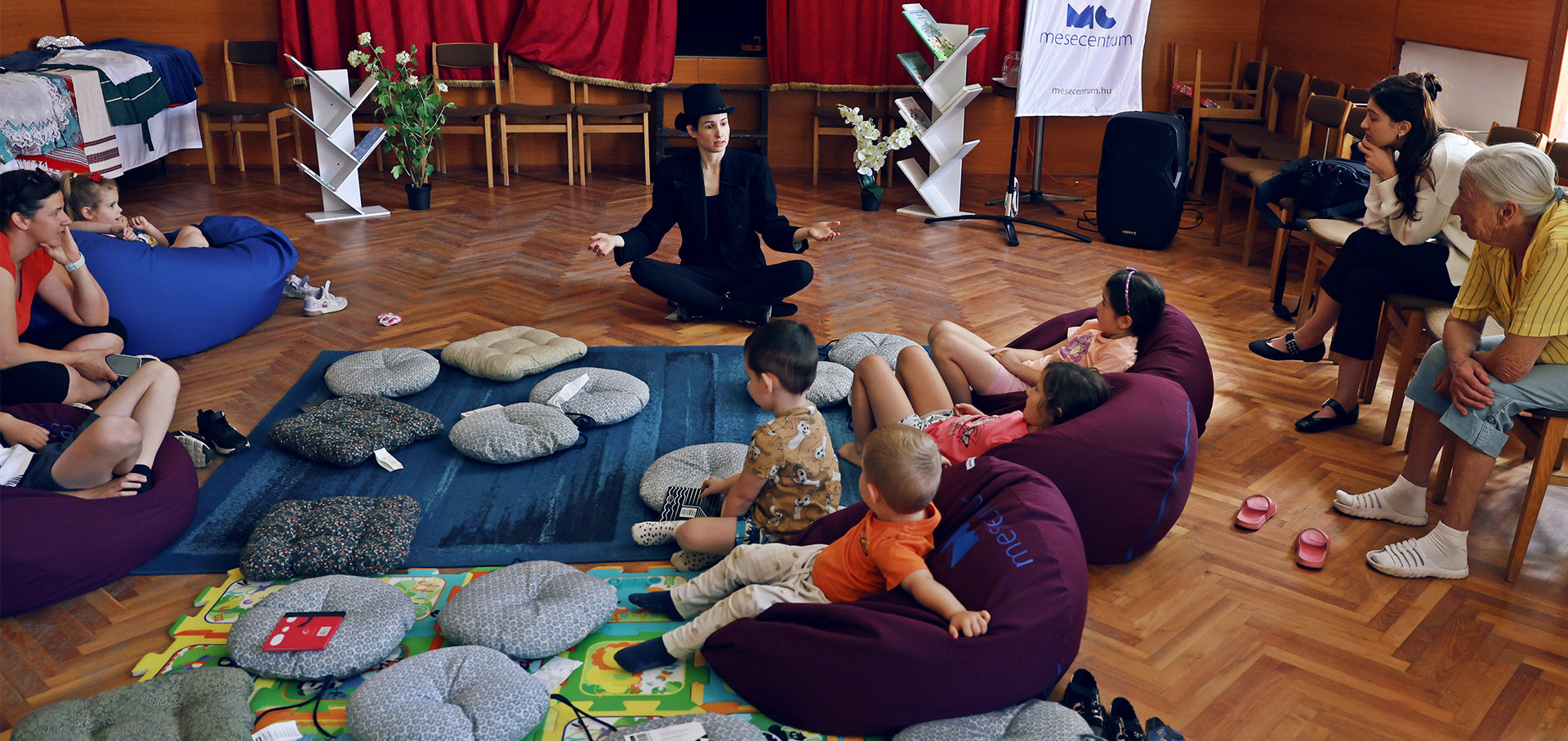 Olvasosarok nyar 24 2-04